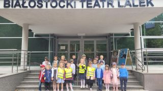 Dzieci z grupy Sówek przed BTL