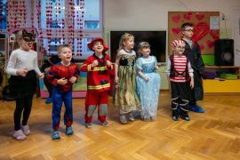 Zabawa karnawałowa w sali!