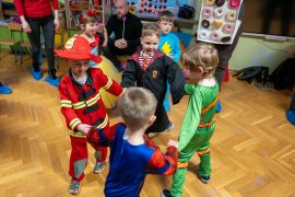 Zabawa karnawałowa w sali!