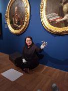 Dzieci podczas zajęć w muzeum.