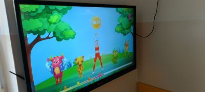 Tablica multimedialna.