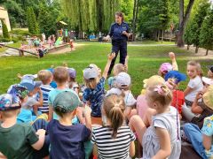 ilustracja do wpisu 
Bezpieczne wakacje - spotkanie z policjantką